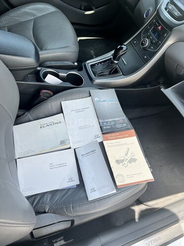 Hyundai Elantra 2015, 130,000 km - 1.8 l - Bakı
