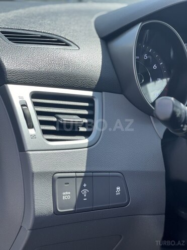 Hyundai Elantra 2015, 130,000 km - 1.8 l - Bakı