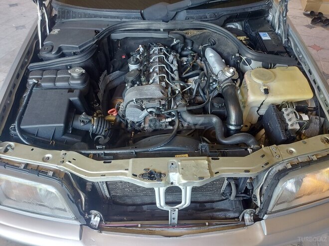Mercedes C 220 d 2000, 436,085 km - 2.2 l - Ağstafa