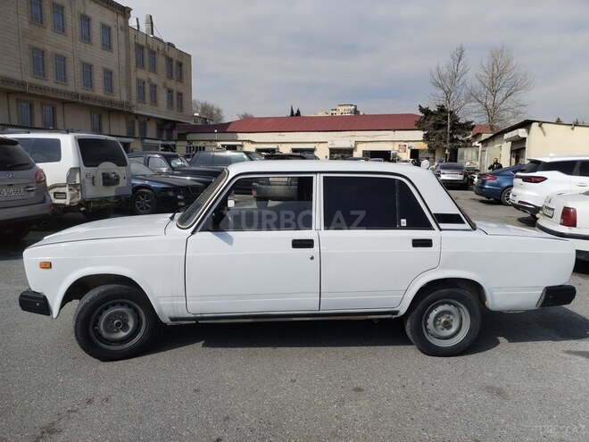 LADA (VAZ) 2107 2001, 99,000 km - 1.6 l - Bakı