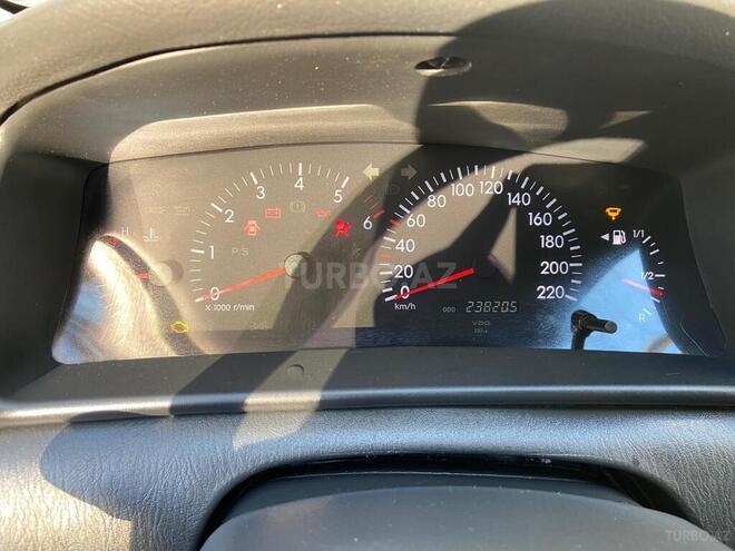 Toyota Corolla 2006, 274,000 km - 1.4 l - Bakı
