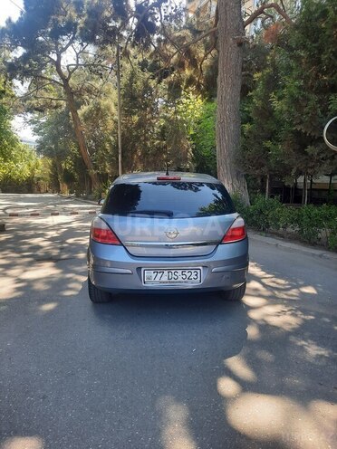 Opel Astra 2004, 340,000 km - 1.4 l - Bakı