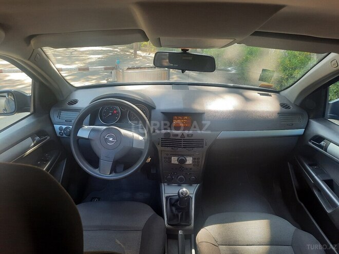 Opel Astra 2004, 340,000 km - 1.4 l - Bakı
