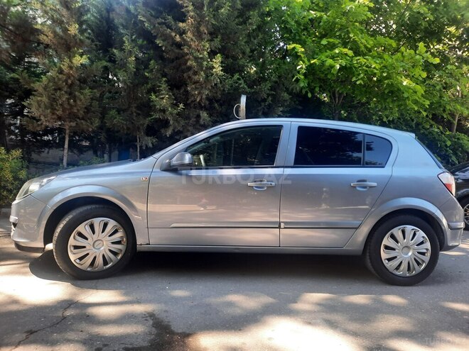 Opel Astra 2004, 340,000 km - 1.4 l - Bakı