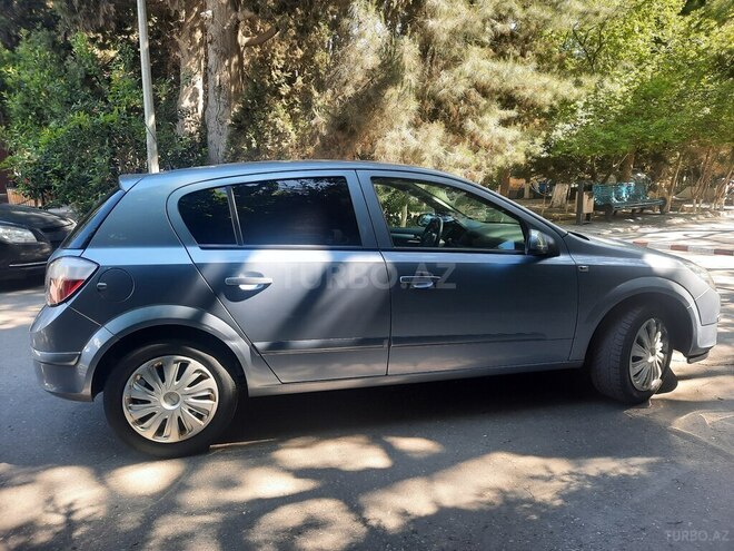 Opel Astra 2004, 340,000 km - 1.4 l - Bakı