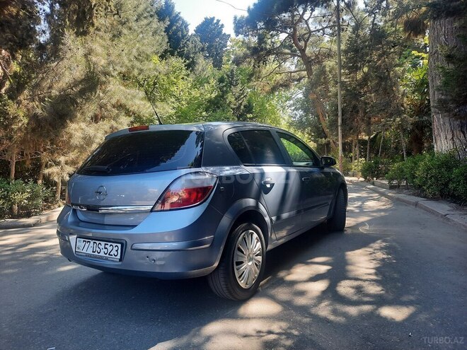 Opel Astra 2004, 340,000 km - 1.4 l - Bakı