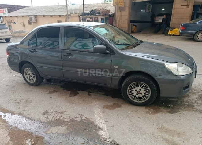 Mitsubishi Lancer 2006, 376,000 km - 1.5 л - Bakı