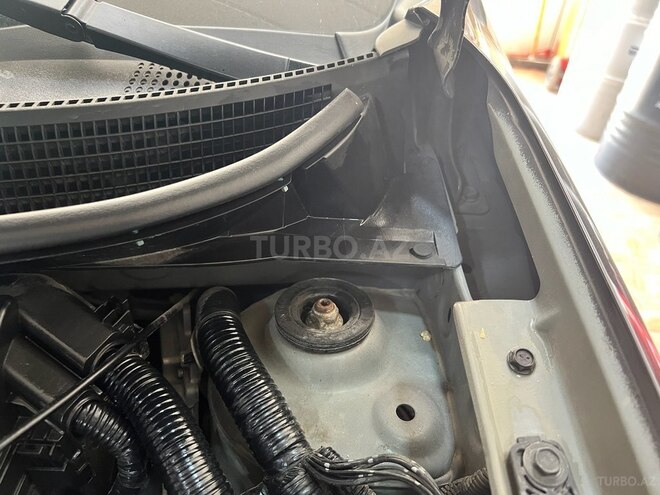 Nissan March 2011, 74,000 km - 1.2 l - Bakı