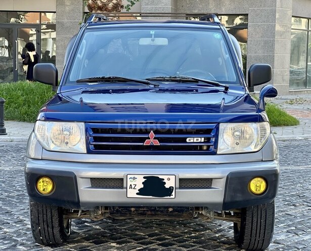 Mitsubishi Pajero io 1999, 307,000 km - 1.8 l - Bakı