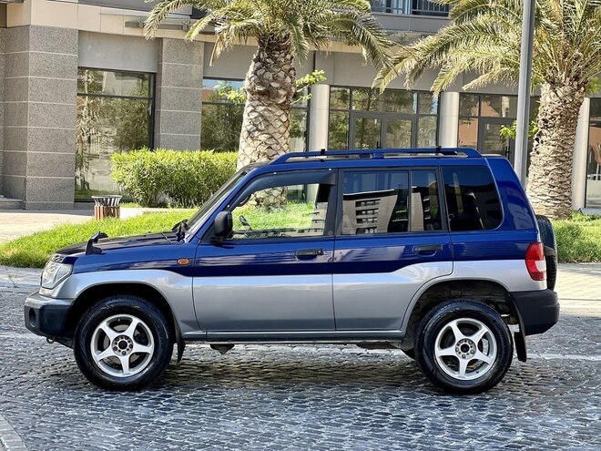 Mitsubishi Pajero io 1999, 307,000 km - 1.8 l - Bakı