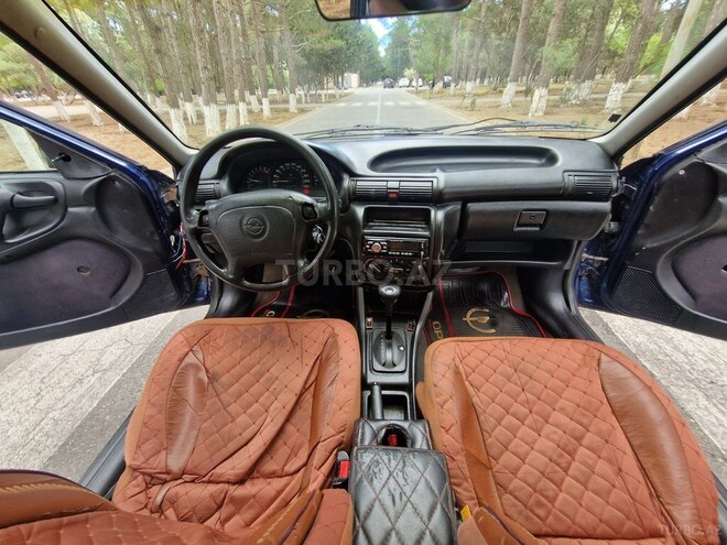 Opel Astra 1995, 327,151 km - 1.6 l - Sumqayıt
