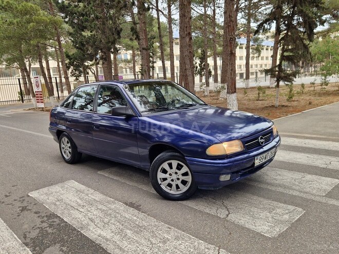 Opel Astra 1995, 327,151 km - 1.6 l - Sumqayıt