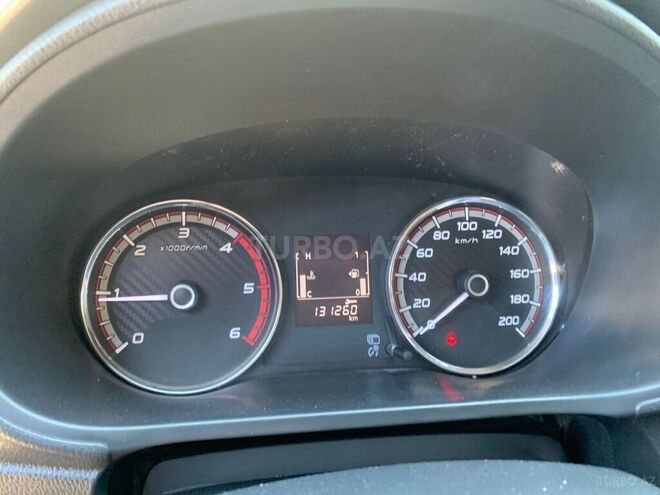 Mitsubishi L200 2020, 131,000 km - 2.4 l - Bakı