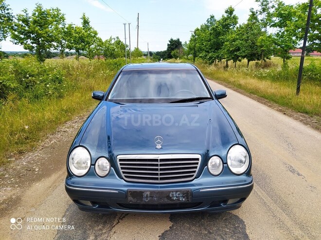 Mercedes E 280