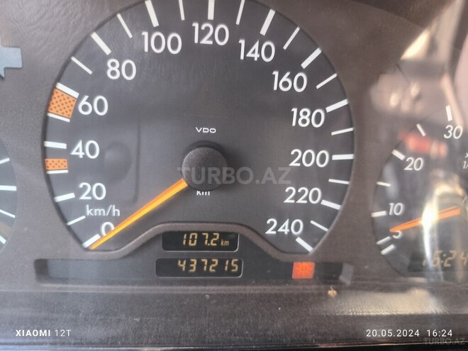 Mercedes C 200 1997, 439,500 km - 2.0 l - Bakı
