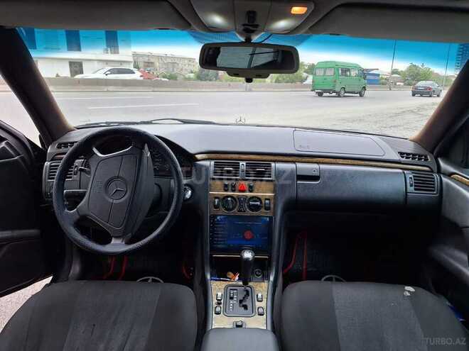 Mercedes E 230 1996, 351,560 km - 2.3 l - Bakı