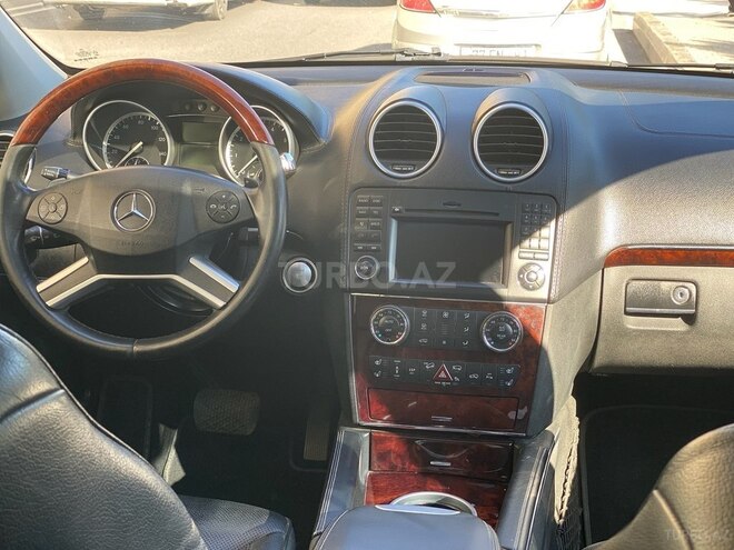 Mercedes GL 550