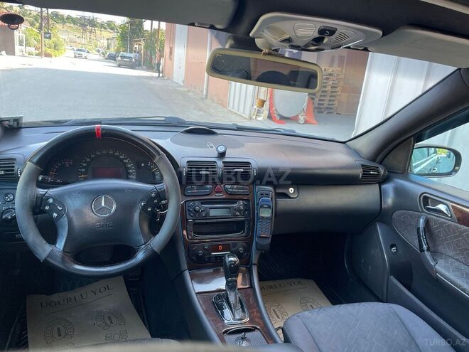 Mercedes C 240 2001, 314,000 km - 2.4 l - Bakı