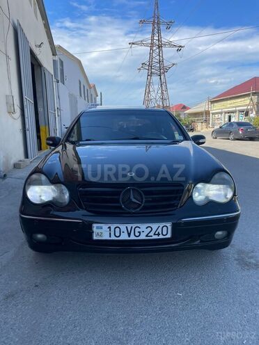 Mercedes C 240 2001, 314,000 km - 2.4 l - Bakı