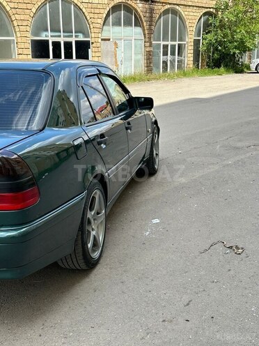 Mercedes C 180 1999, 290,200 km - 1.8 l - Gəncə