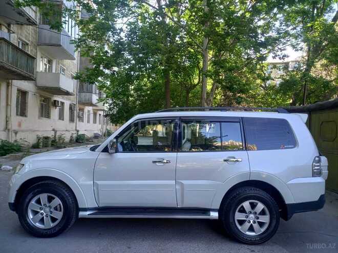 Mitsubishi Pajero 2007, 196,000 km - 3.0 л - Bakı