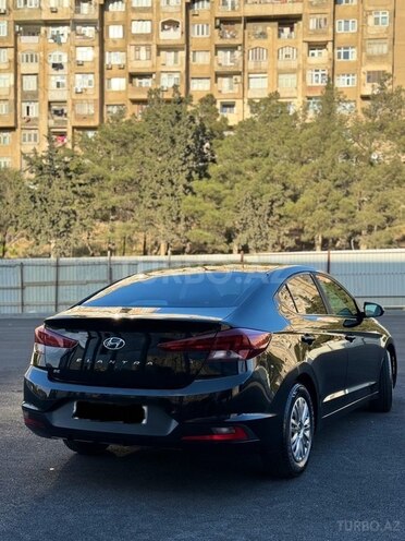 Hyundai Elantra 2019, 61,000 km - 2.0 l - Bakı
