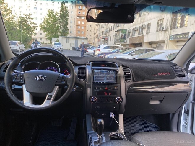 Kia Sorento 2012, 179,000 km - 2.0 л - Bakı