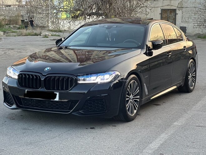 BMW 530e