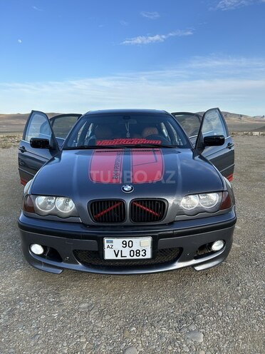 BMW 323