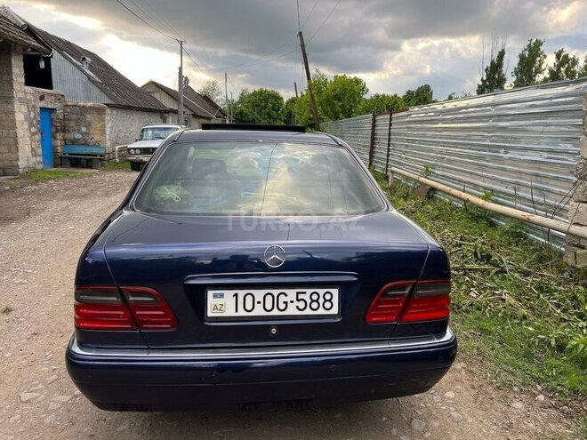 Mercedes E 230 1996, 330,700 km - 2.3 l - Bakı