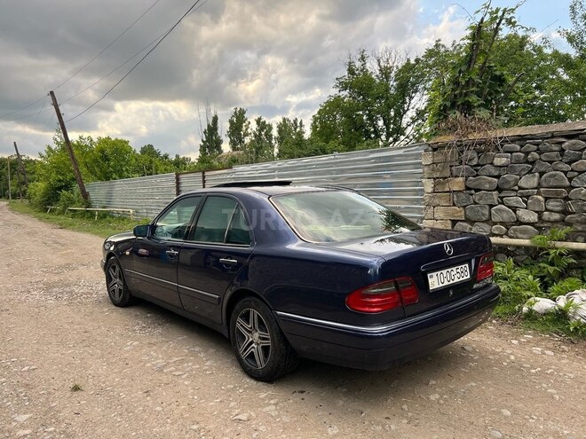 Mercedes E 230 1996, 330,700 km - 2.3 l - Bakı