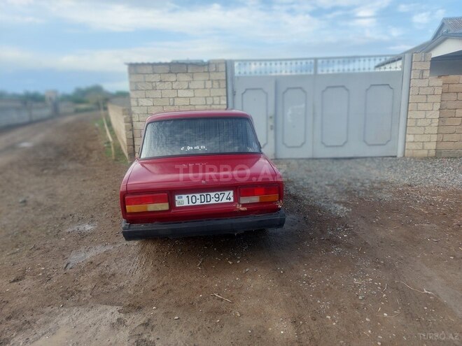 LADA (VAZ) 2107