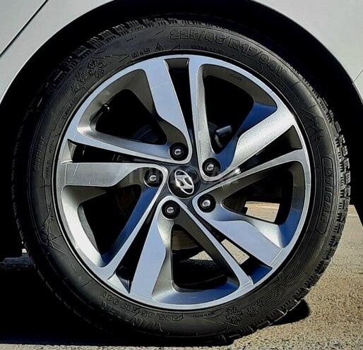 Hyundai Elantra 2015, 140,000 km - 1.8 л - Bakı