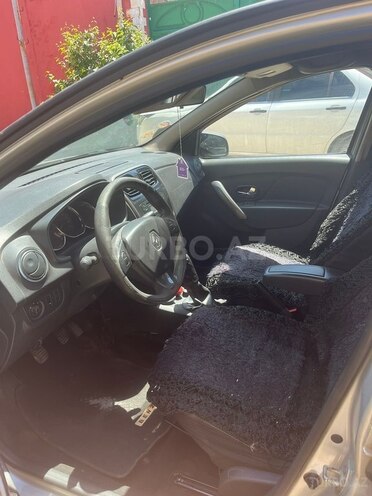 Renault Logan 2014, 256,950 km - 1.6 l - Bakı