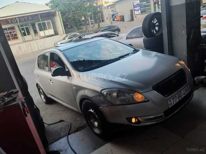 Kia Ceed 2007, 267,200 km - 1.6 l - Bakı