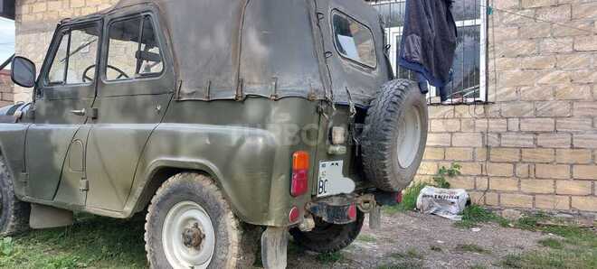 UAZ 469