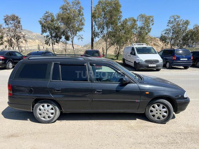 Opel Astra 1997, 445,000 km - 1.6 l - Bakı