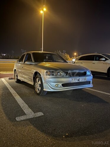 Opel Vectra 2000, 180,000 km - 1.8 л - Bakı