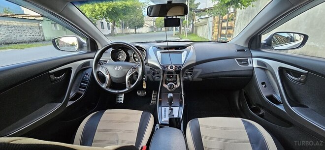 Hyundai Elantra 2013, 162,000 km - 1.6 л - Zaqatala