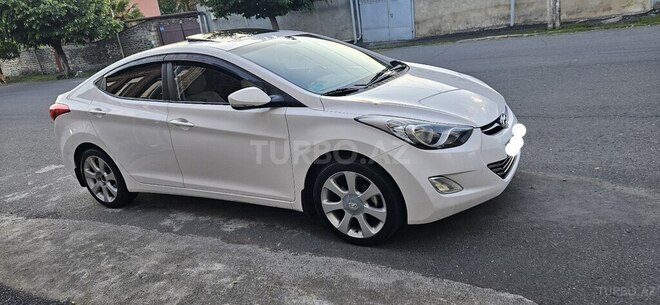 Hyundai Elantra 2013, 162,000 km - 1.6 л - Zaqatala