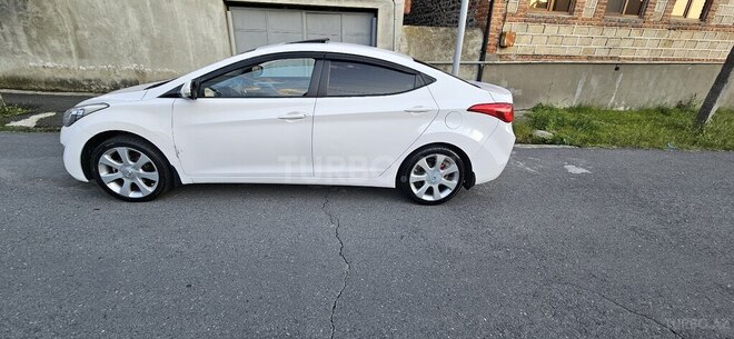 Hyundai Elantra 2013, 162,000 km - 1.6 л - Zaqatala
