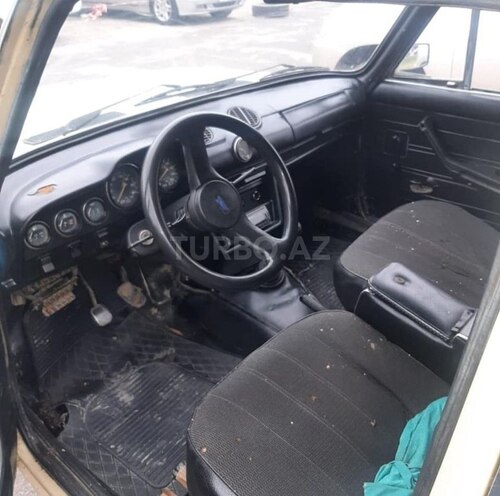 LADA (VAZ) 2106 1983, 370,000 km - 1.6 л - Bakı