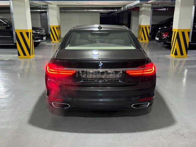 BMW 740 2016, 362,000 km - 3.0 l - Bakı