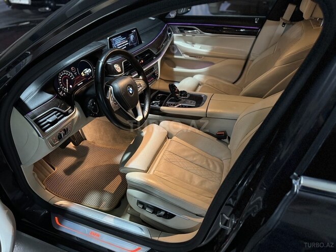 BMW 740 2016, 362,000 km - 3.0 l - Bakı