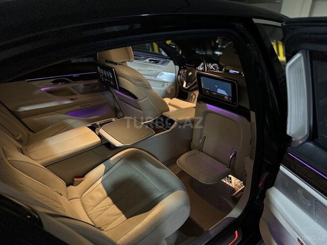 BMW 740 2016, 362,000 km - 3.0 l - Bakı