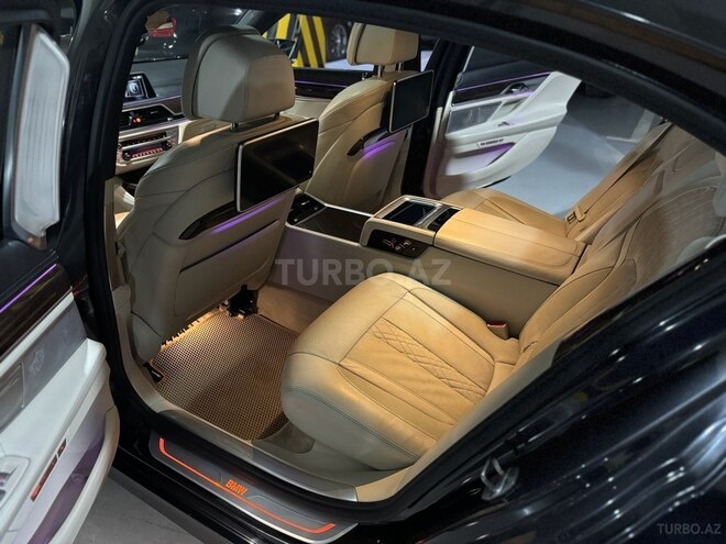 BMW 740 2016, 362,000 km - 3.0 l - Bakı