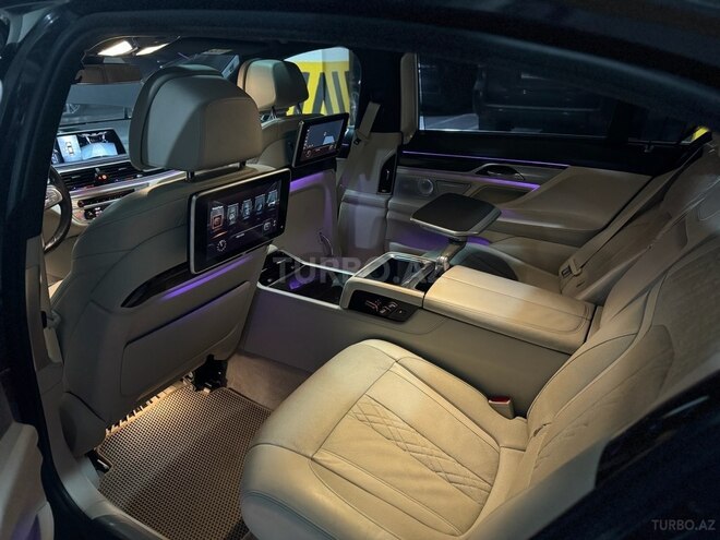 BMW 740 2016, 362,000 km - 3.0 l - Bakı