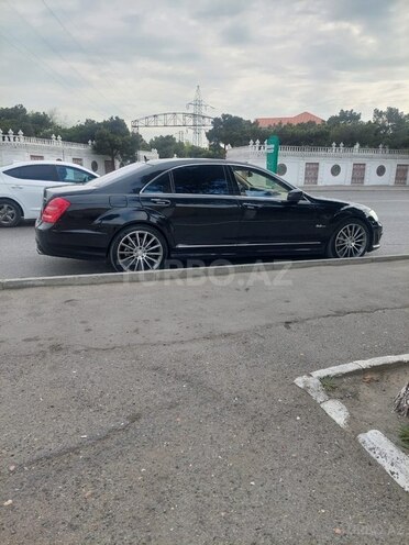 Mercedes S 500