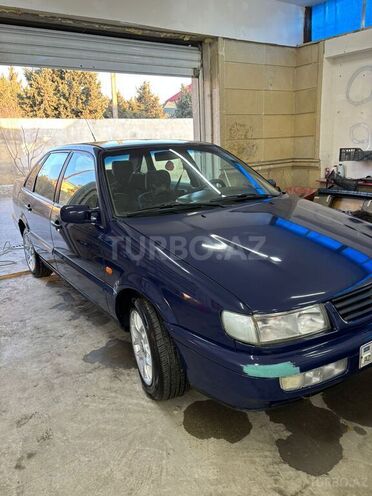 Volkswagen Passat 1996, 294,000 km - 2.0 l - Bakı