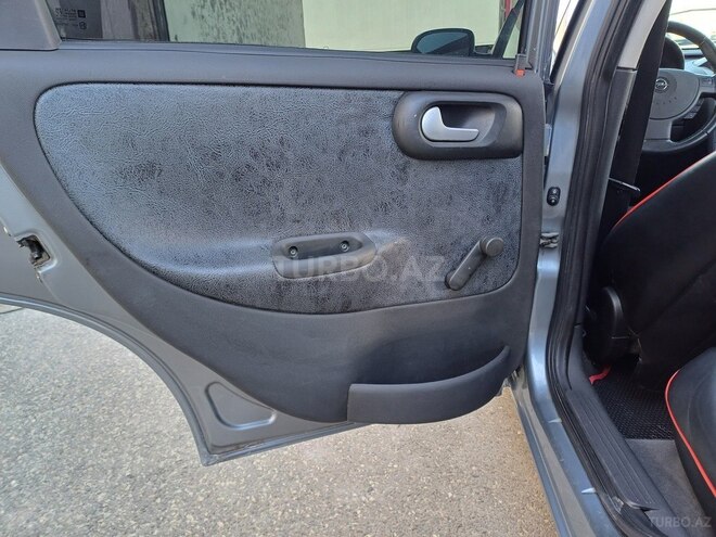 Opel Corsa 2005, 219,000 km - 1.2 л - Bakı